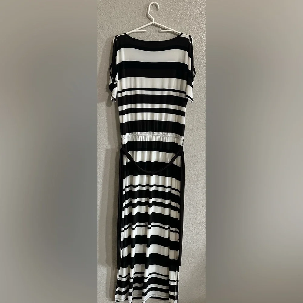CHICO’S Black/Brown/White Stripe Short Sleeve Maxi Dress Size 1